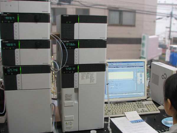 高速液体クロマトグラフ(HPLC)